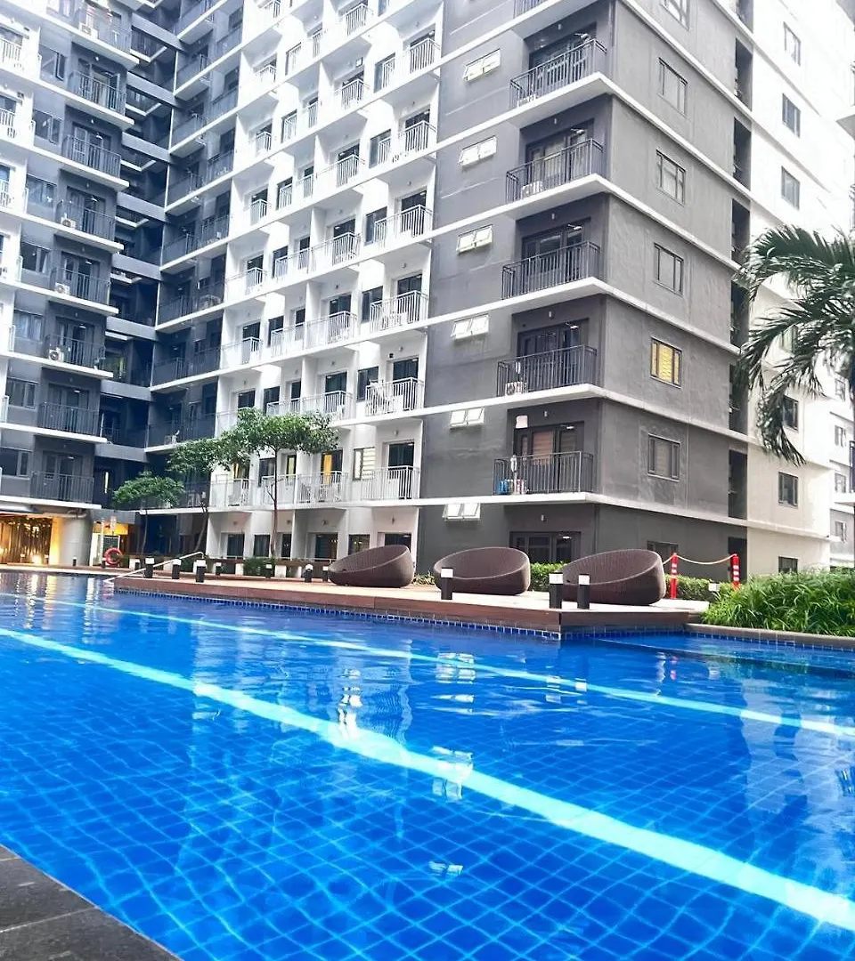 Unistay Shore 3 Poolview W Balcony Near Moa&Airport Manila
