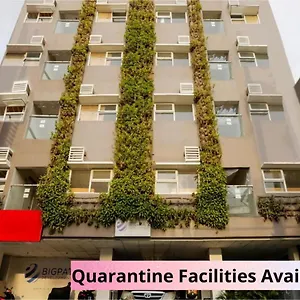 2* Hotel Super Oyo 665 Pasay Centrale